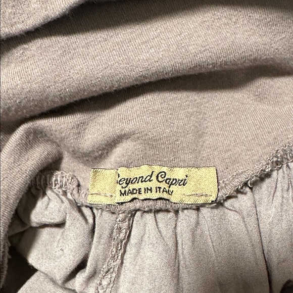 Beyond Capry Jump pant - Picture 3 of 6